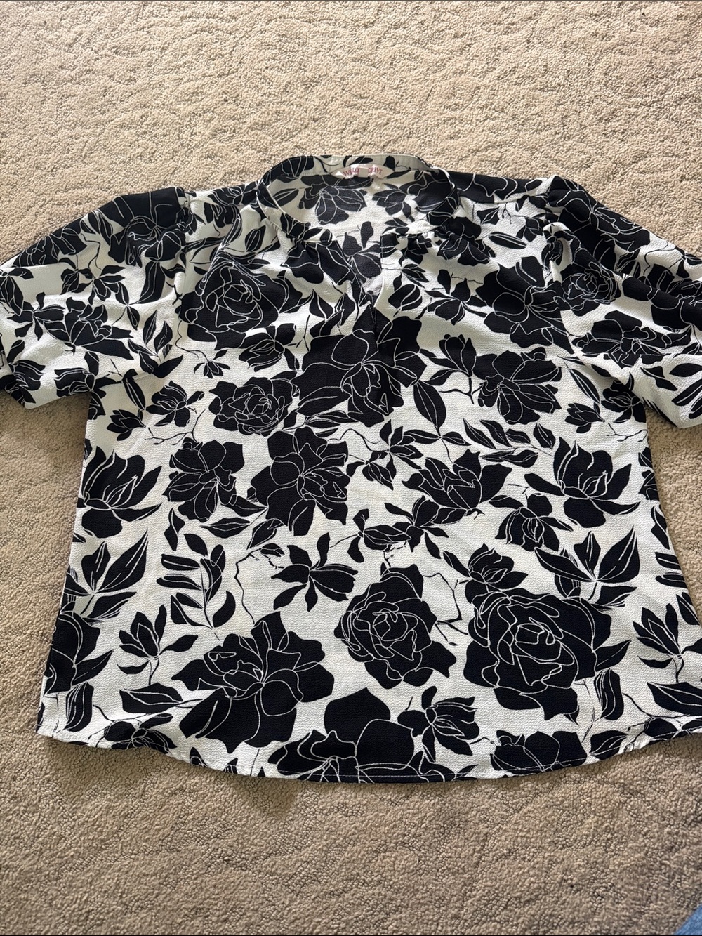 Black & White Floral Women's Top